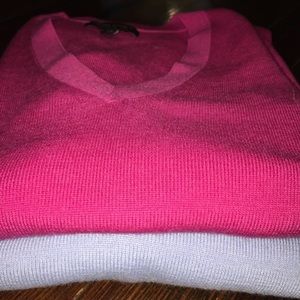 Banana republic merino wool Vneck sweater XS